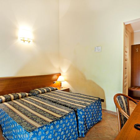 Hotel Augustea Roma Ngoại thất bức ảnh