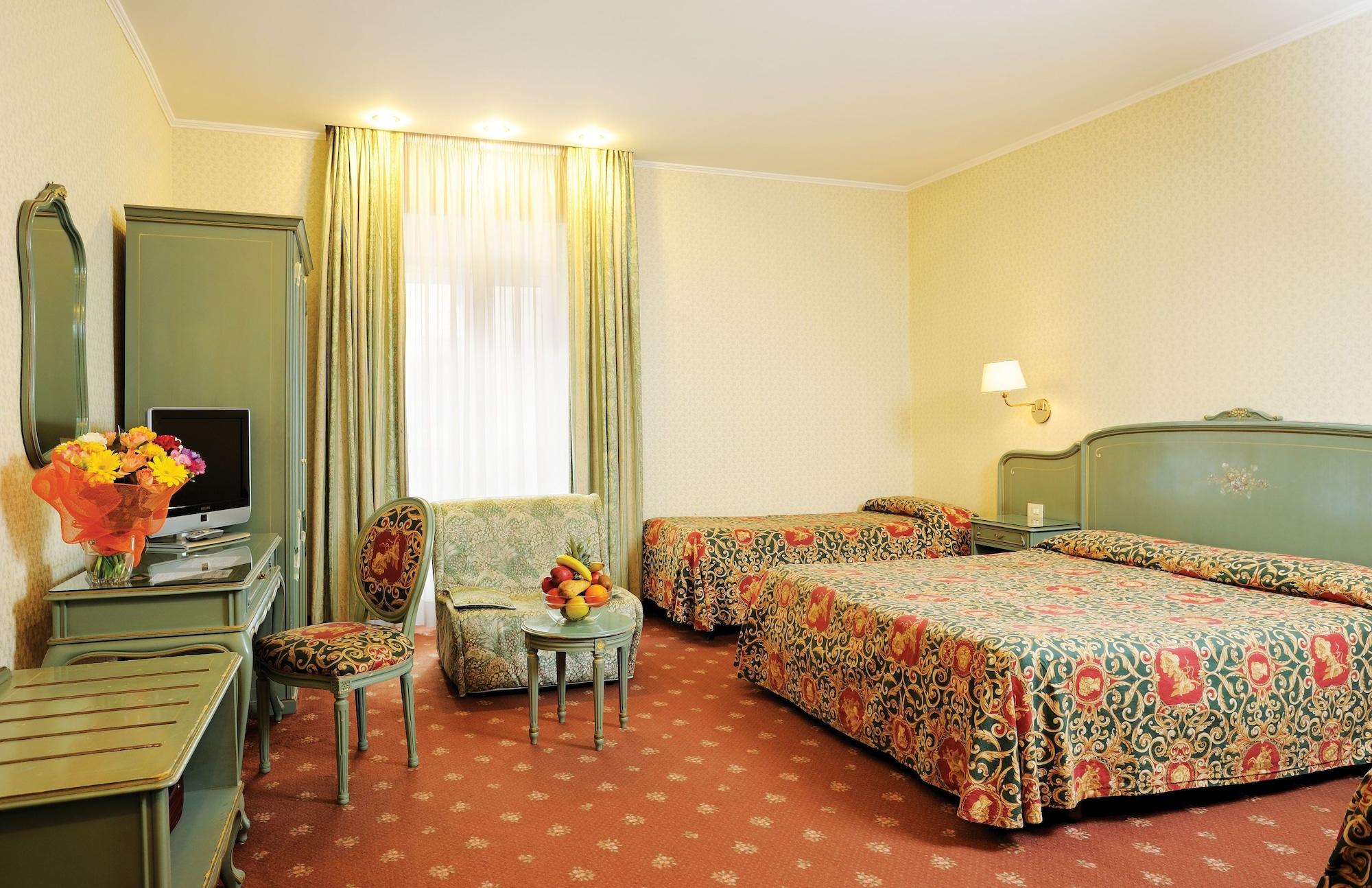 Hotel Augustea Roma Ngoại thất bức ảnh