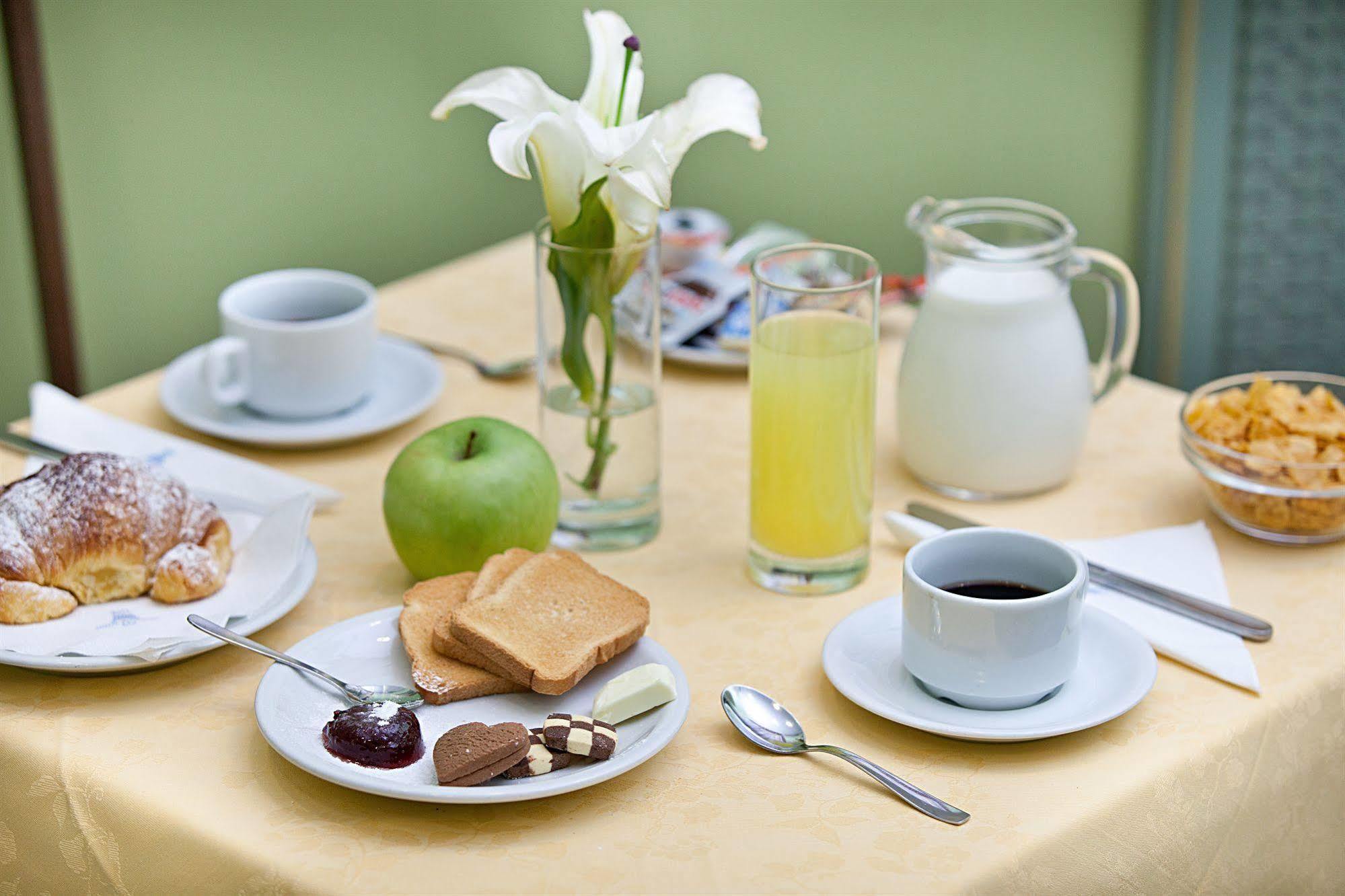 Hotel Augustea Roma Ngoại thất bức ảnh