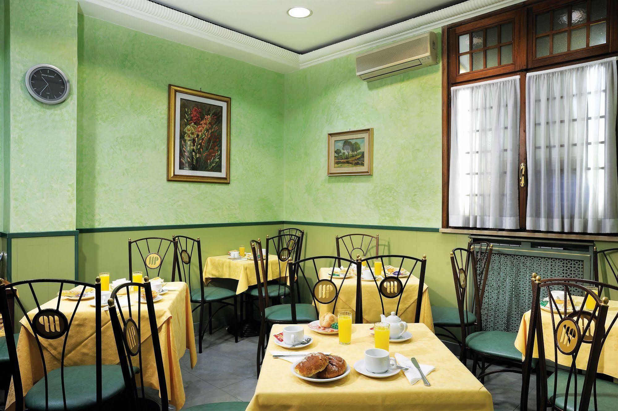 Hotel Augustea Roma Ngoại thất bức ảnh